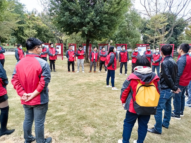 Yulun Machinery's Takım Binası